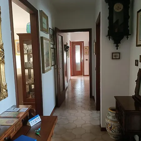 Lily Rose House فافارو فينيتو